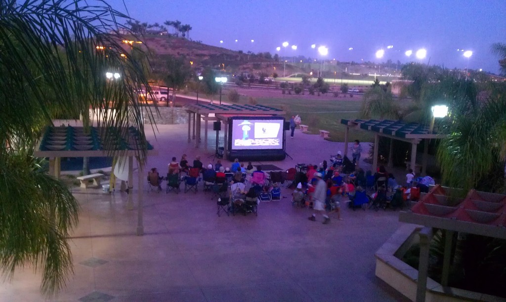 outdoor movie screens